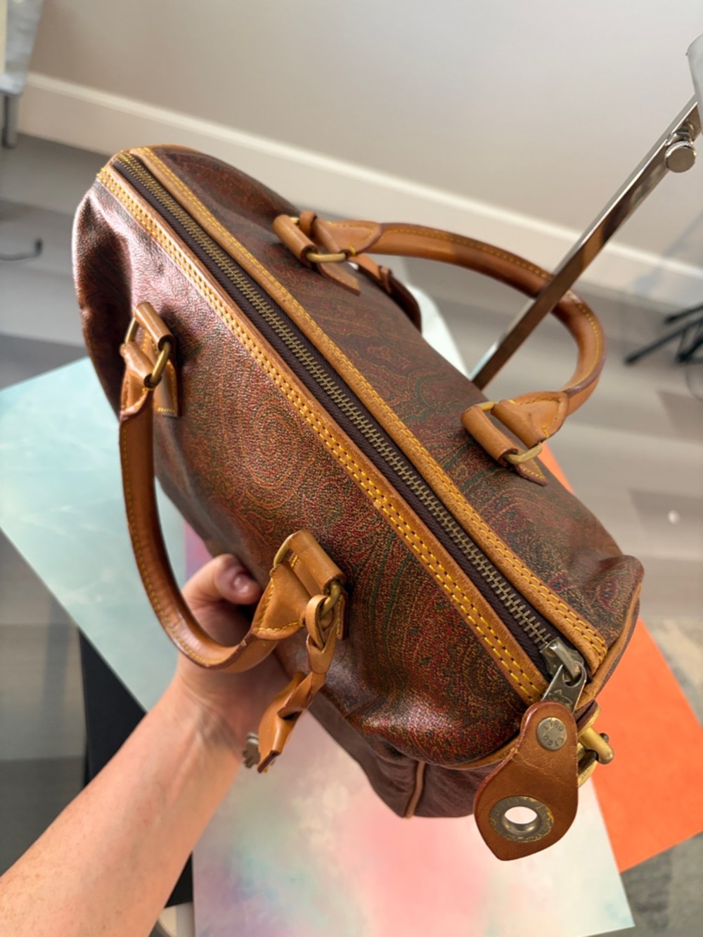 💼ETRO Paisley Print Bordeaux Boston Bag Vintage 1994 Made in Italy🇮🇹 - Picture 8 of 16